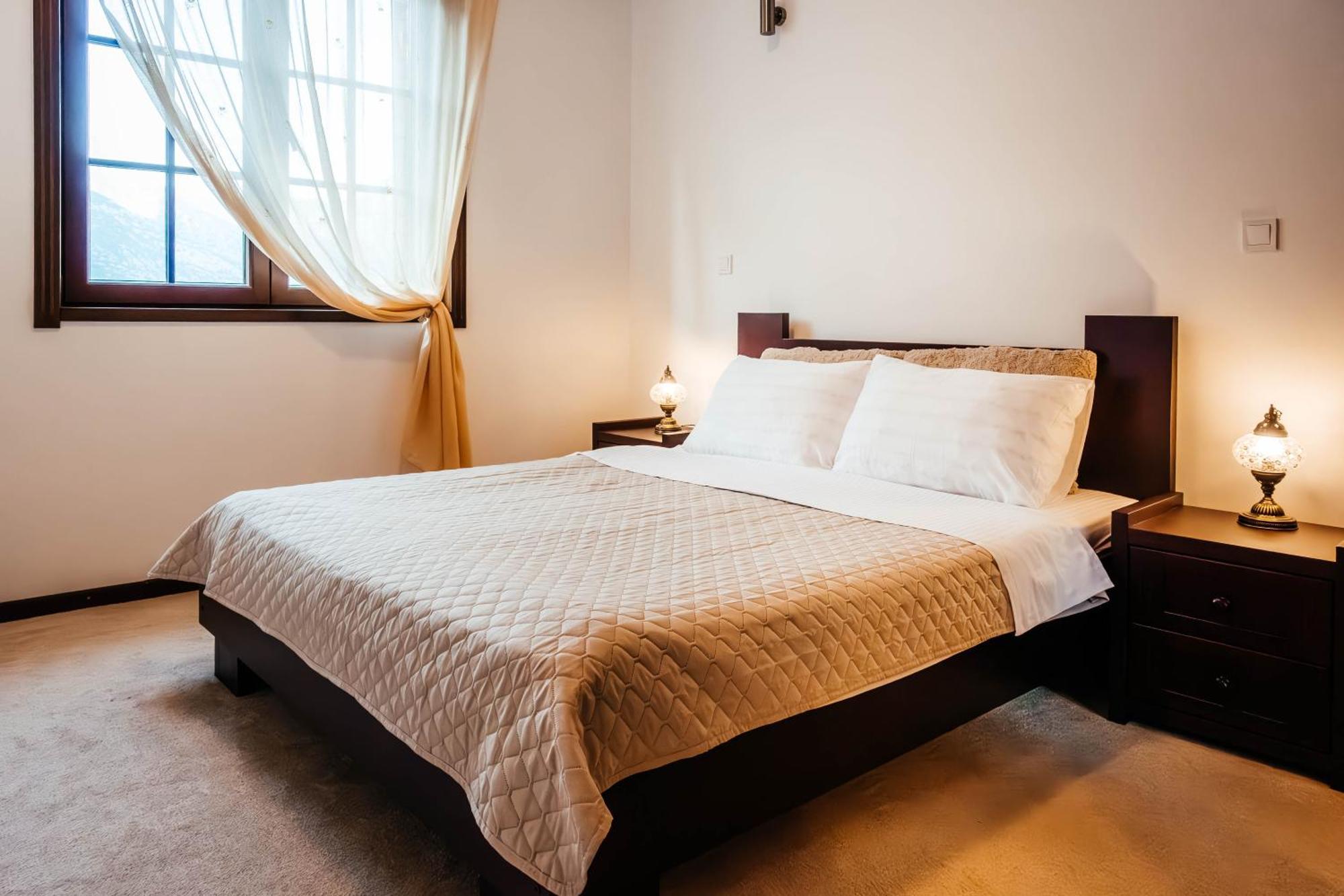 Villa Chantal Kotor Eksteriør billede