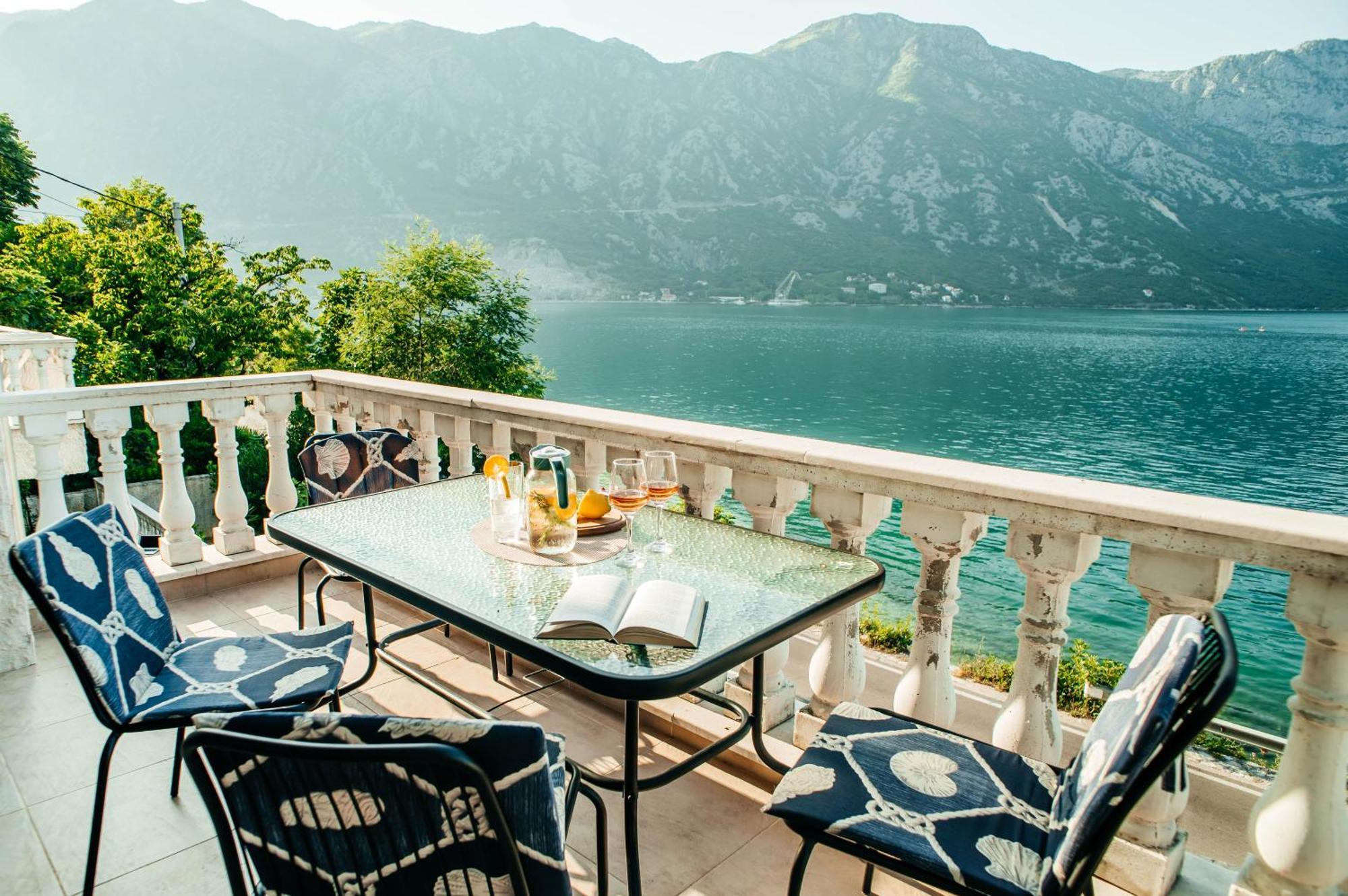 Villa Chantal Kotor Eksteriør billede